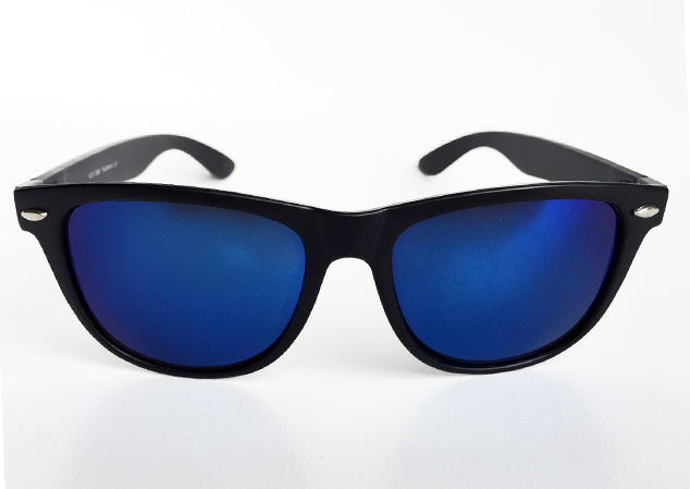 Sort mat solbrille i wayfarer look - accessories.dk - billede 3