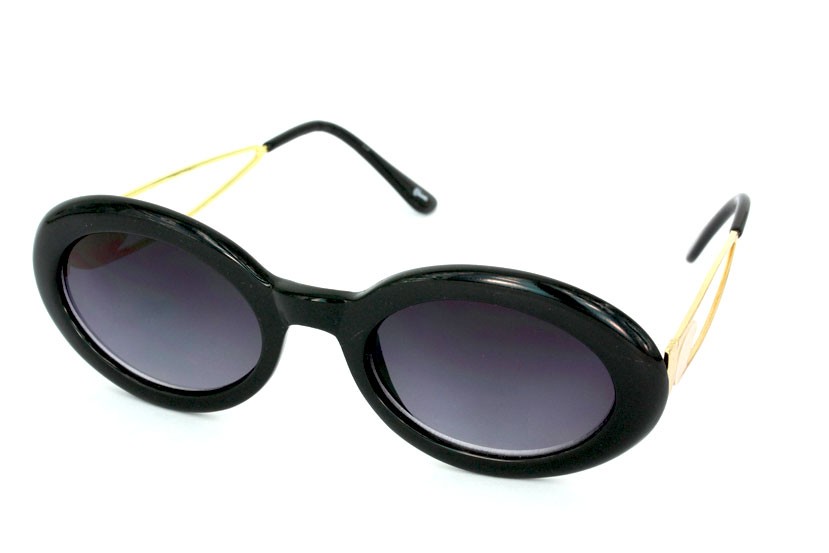 Sort solbrille i vintage design. 50´er, 60´er,70´er look. 