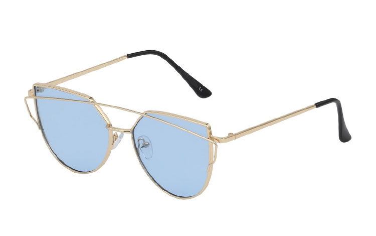 Cateye solbriller med lyseblå linser