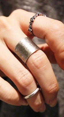 Ring sæt med 3 stk. ringe i oxyderet sølvfarvet - accessories.dk - billede 3
