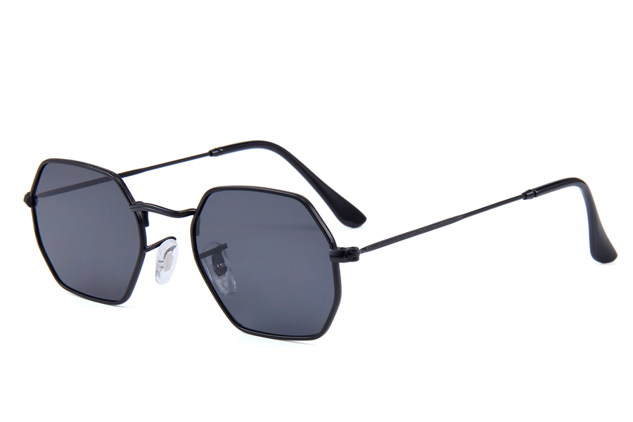 Octagonal solbrille med flade linser