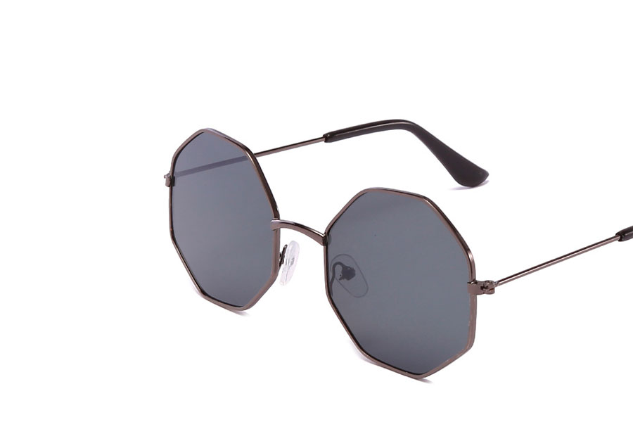  BÃ˜RNE / TEENAGE Fed solbrille i mindre Octagonal design. BEMÃ†RK STR. OG KORTE STÃ†NGER.