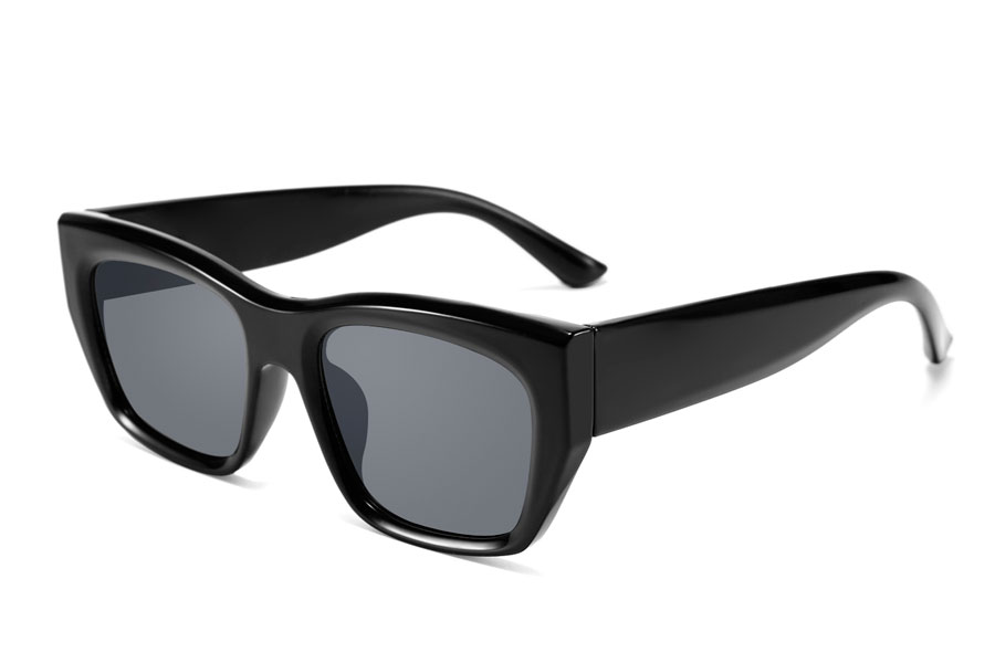 Kraftig robust solbrille i sort blank stel