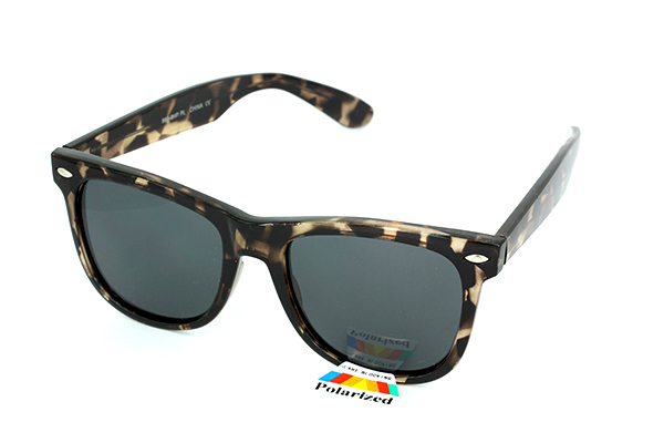 Polaroid solbrille i wayfarer design, skildpadde / tortoise brun 