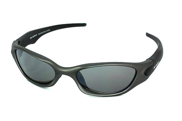 Sports solbrille i gråt design til mænd