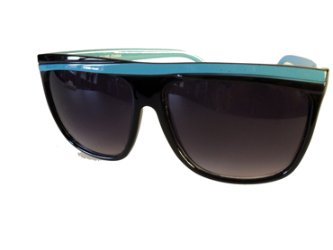 Sort solbrille med asymetrisk blå streg