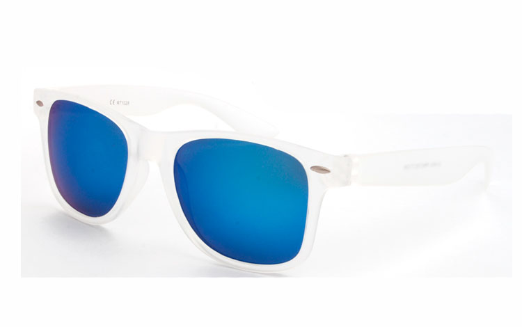Halv transparent solbrille med blå spejlglas - Design nr. 3492