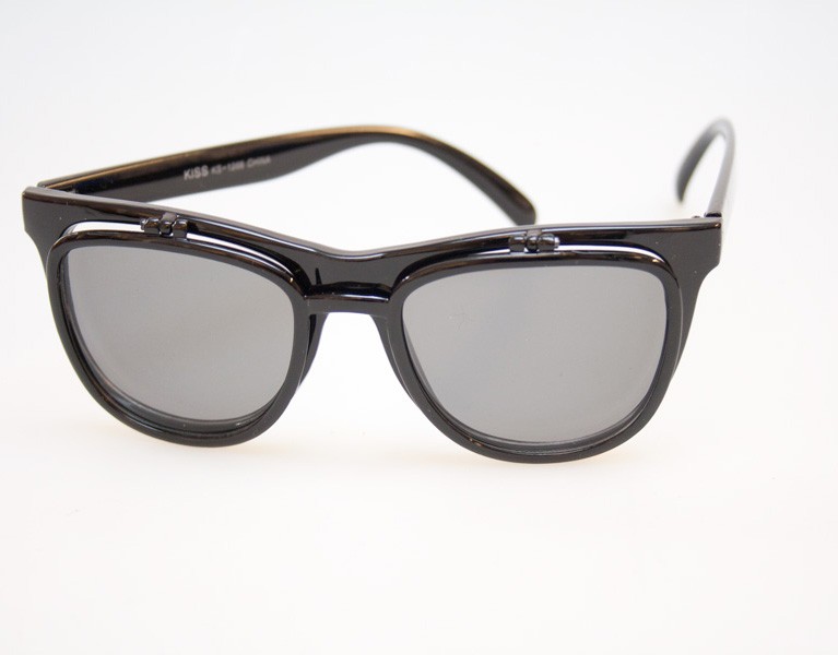Sort brille / solbrille med klap-op funktion i wayfarer look. - Design nr. 453