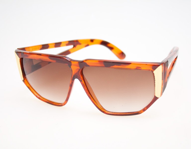 Solbriller i lys rødlig skildpadde / tortoise. - Design nr. 456