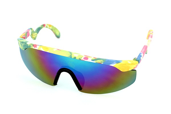 Solbrille til unge ( 12-15 år) i ski/racer model. - Design nr. 653