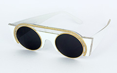 Eksklusiv -og Uimodståelig solbrille i hvid - Design nr. 1043