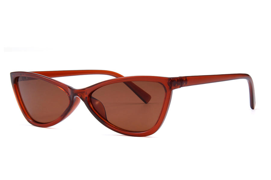 Smal cateye solbrille med bløde former - Design nr. s3914