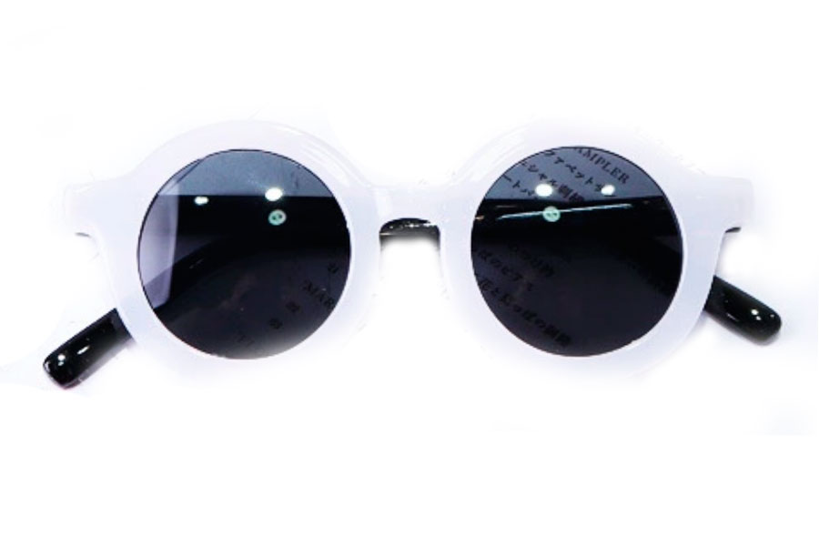 BØRNE solbrille i smart og moderigtigt design. - Design nr. s4135