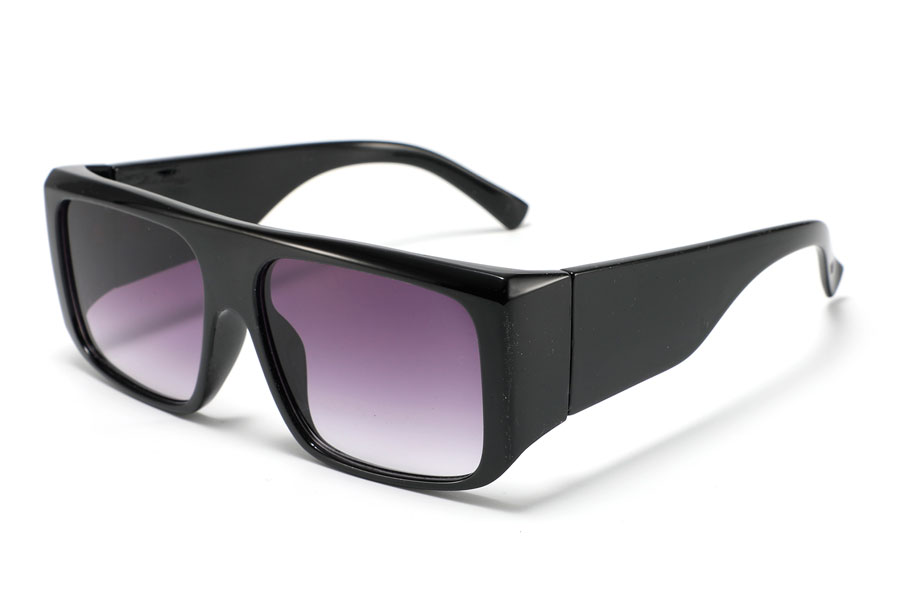 Kraftig robust solbrille i sort blank stel - Design nr. 4318